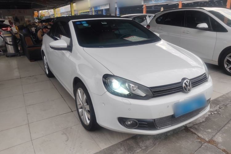 Used Volkswagen Golf 2012 1.4TSI Luxury Convertible Edition Front Right 45 Deg