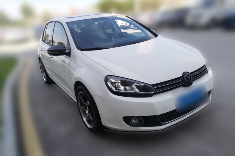 Used Volkswagen Golf 2012 1.4 TSI Automatic Comfort Edition Front Right 45 Deg