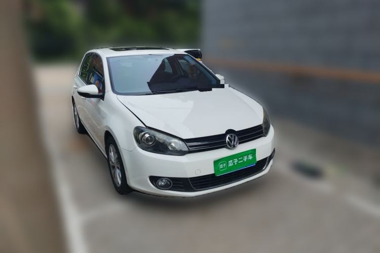 Used Volkswagen Golf 2012 1.6 Manual Comfort Edition Front Right 45 Deg