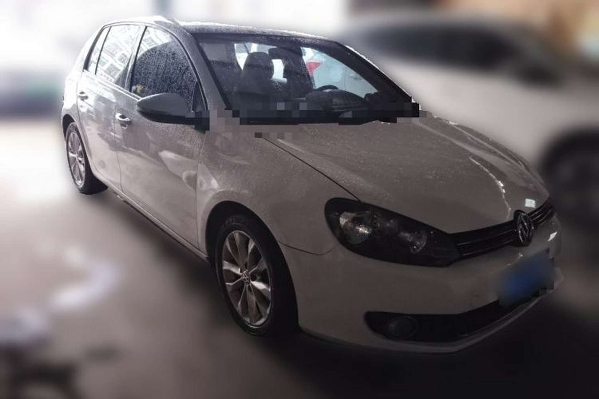 Used Volkswagen Golf 2012 1.6L Automatic Comfort Model Front Right 45 Deg