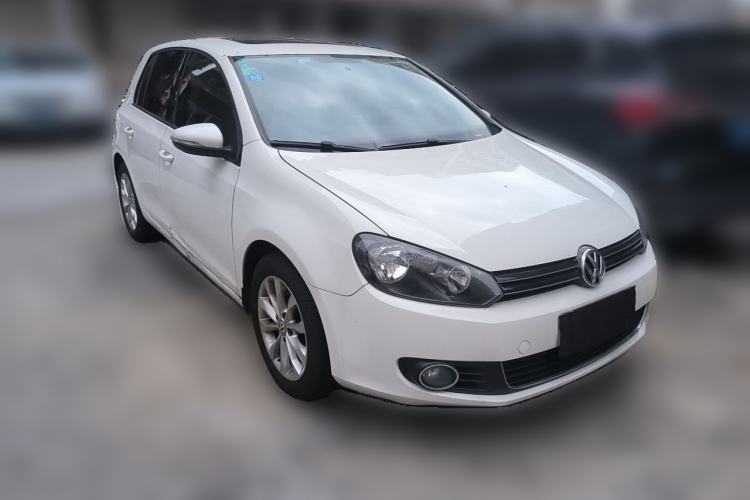 Used Volkswagen Golf 2012 1.4 TSI Automatic Comfort Edition Front Right 45 Deg