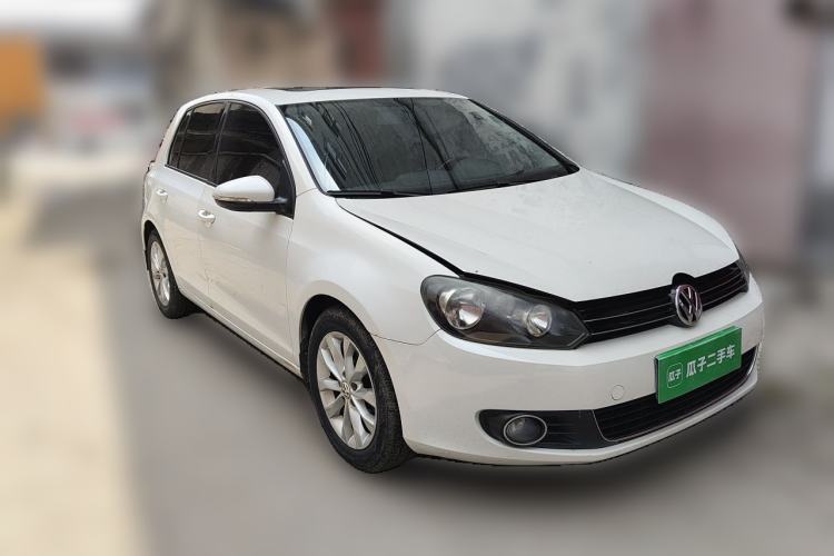 Used Volkswagen Golf 2012 1.6 Manual Comfort Edition Front Right 45 Deg