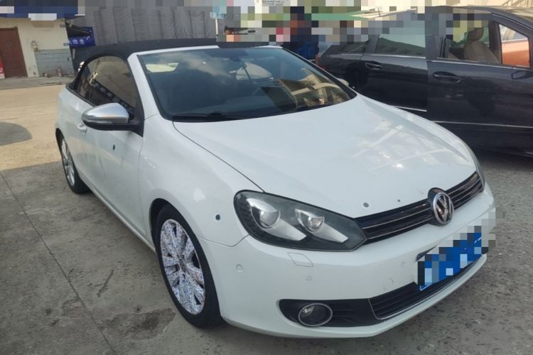 Used Volkswagen Golf 2012 1.4TSI Luxury Convertible Edition Front Right 45 Deg