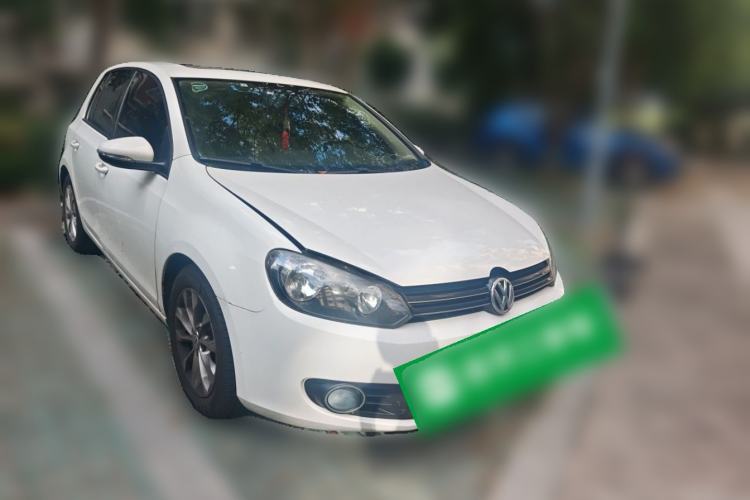 Used Volkswagen Golf 2012 1.6L Automatic Comfort Model Front Right 45 Deg