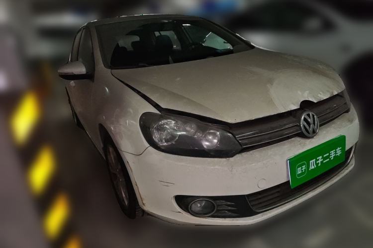 Used Volkswagen Golf 2012 1.6L Automatic Comfort Model Front Right 45 Deg