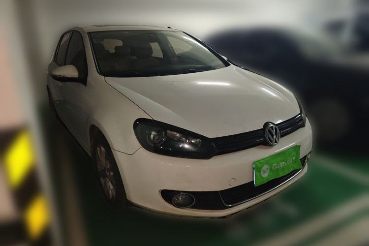 Used Volkswagen Golf 2012 1.6L Automatic Comfort Model Front Right 45 Deg