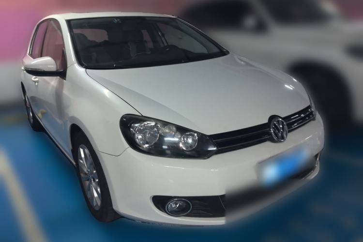 Used Volkswagen Golf 2012 1.4 TSI Automatic Comfort Edition Front Right 45 Deg