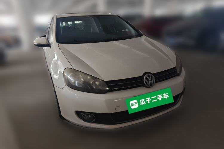 Used Volkswagen Golf 2012 1.4TSI Automatic Luxury Edition Front Right 45 Deg