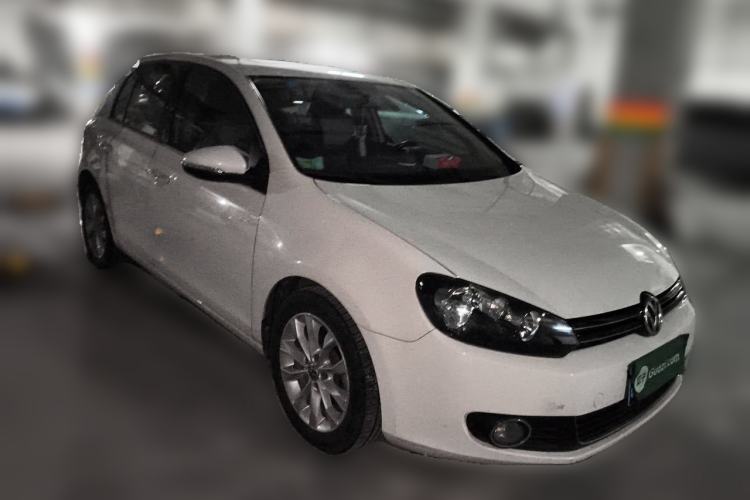 Used Volkswagen Golf 2012 1.6L Automatic Comfort Model Front Right 45 Deg