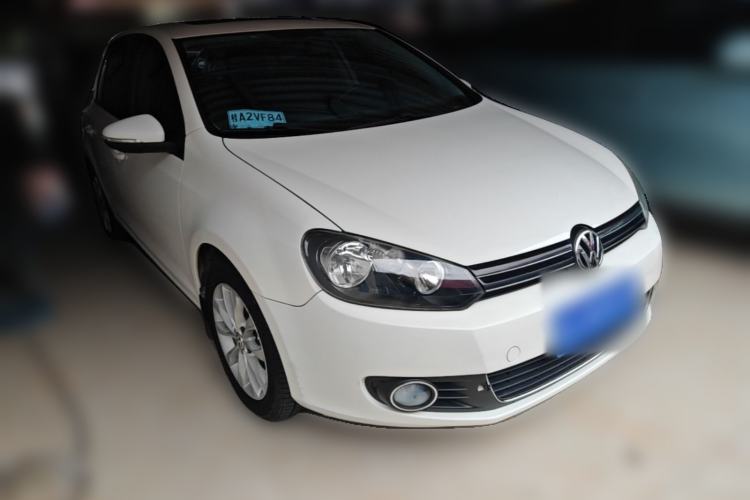 Used Volkswagen Golf 2012 1.6L Automatic Comfort Model Front Right 45 Deg