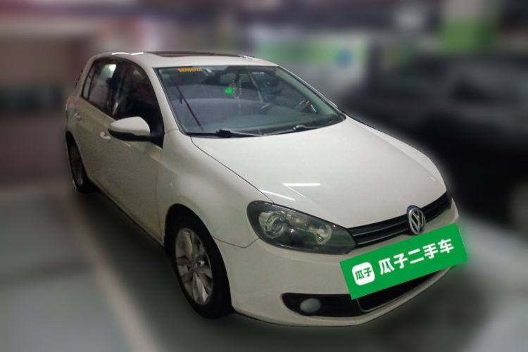 Used Volkswagen Golf 2012 1.6L Automatic Comfort Model Front Right 45 Deg