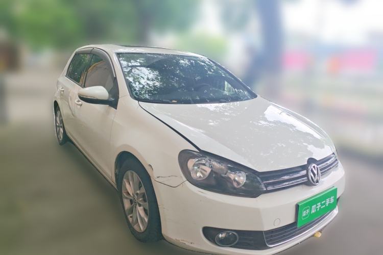 Used Volkswagen Golf 2012 1.6L Automatic Comfort Model Front Right 45 Deg