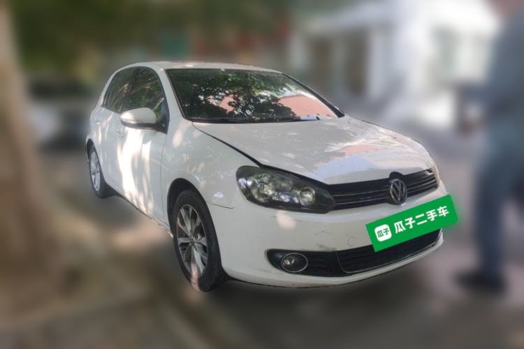Used Volkswagen Golf 2012 1.6L Automatic Comfort Model Front Right 45 Deg