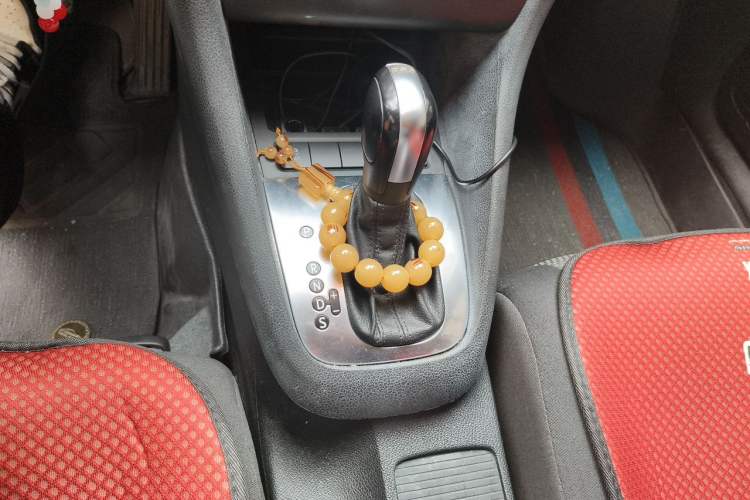 Used Volkswagen Golf 2012 1.4 TSI Automatic Comfort Edition Gear Lever