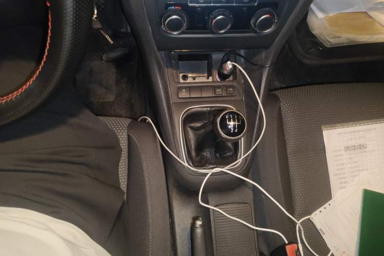Used Volkswagen Golf 2012 1.4 TSI Manual Comfort Edition Gear Lever