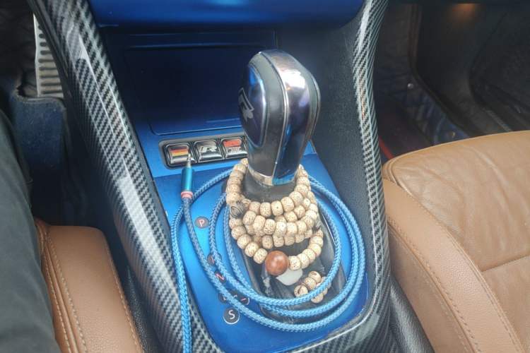 Used Volkswagen Golf 2012 1.4TSI Comfort Convertible Edition Gear Lever