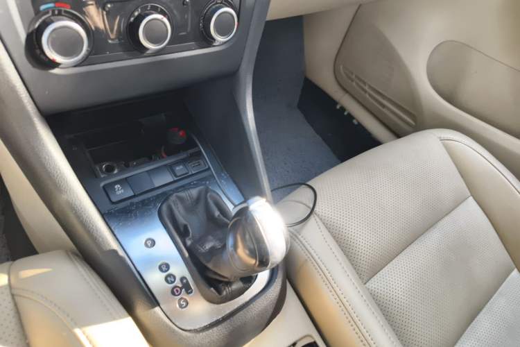 Used Volkswagen Golf 2012 1.4 TSI Automatic Comfort Edition Gear Lever