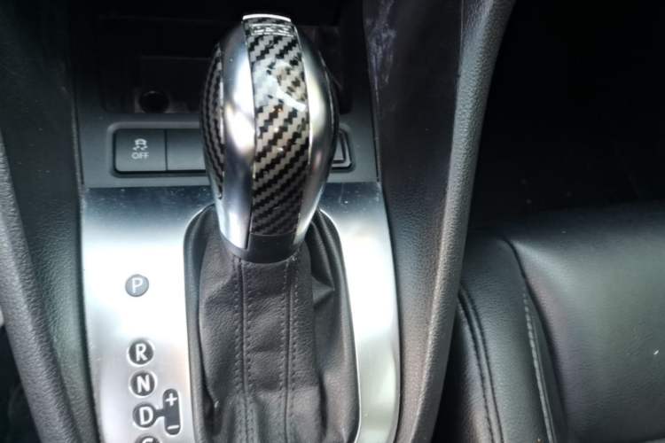 Used Volkswagen Golf 2012 1.4 TSI Automatic Comfort Edition Gear Lever