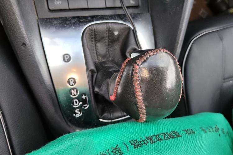 Used Volkswagen Golf 2012 1.4 TSI Automatic Comfort Edition Gear Lever
