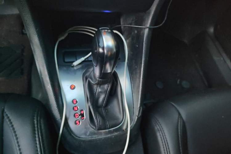 Used Volkswagen Golf 2012 1.4 TSI Automatic Comfort Edition Gear Lever