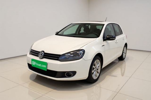 Ojetý Volkswagen Golf 2012 1.4 TSI Automatic Comfort Edition