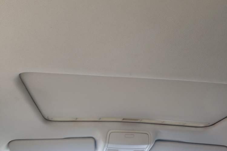 Used Volkswagen Golf 2012 1.6L Automatic Comfort Model Headliner