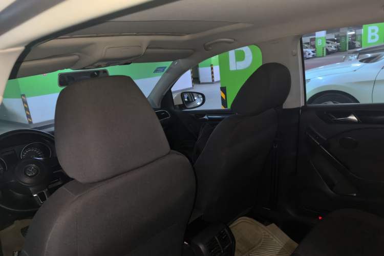 Used Volkswagen Golf 2012 1.4 TSI Automatic Comfort Edition Headliner