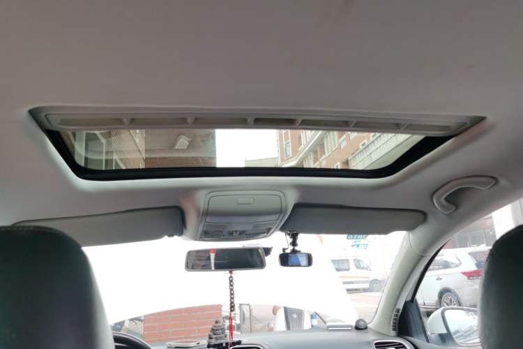 Used Volkswagen Golf 2012 1.4 TSI Automatic Comfort Edition Headliner