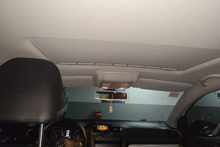 Used Volkswagen Golf 2012 1.4TSI Automatic Luxury Edition Headliner