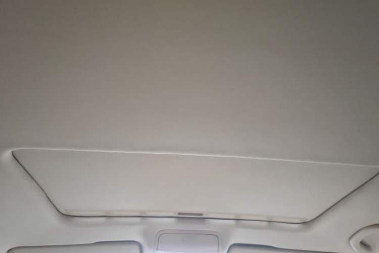Used Volkswagen Golf 2012 1.6L Automatic Comfort Model Headliner