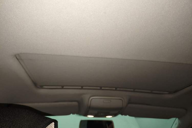 Used Volkswagen Golf 2012 1.4 TSI Automatic Comfort Edition Headliner