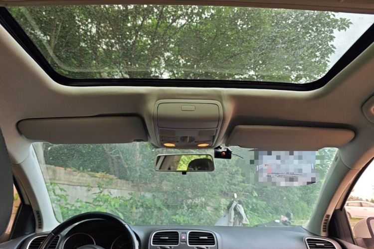 Used Volkswagen Golf 2012 1.4 TSI Automatic Comfort Edition Headliner
