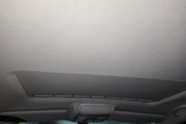 Used Volkswagen Golf 2012 1.4TSI Automatic Luxury Edition Headliner