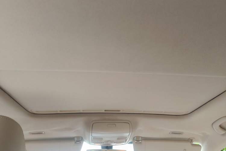 Used Volkswagen Golf 2012 1.4TSI Automatic Luxury Edition Headliner