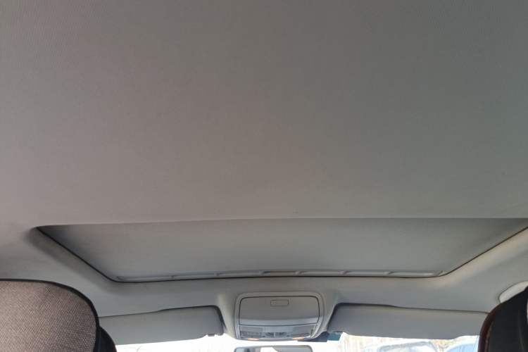Used Volkswagen Golf 2012 1.6L Automatic Comfort Model Headliner