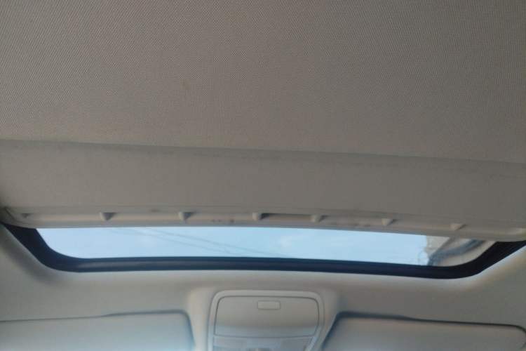 Used Volkswagen Golf 2012 1.6L Automatic Comfort Model Headliner