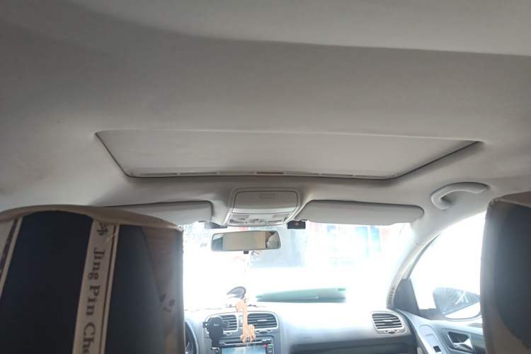 Used Volkswagen Golf 2012 1.4 TSI Automatic Comfort Edition Headliner