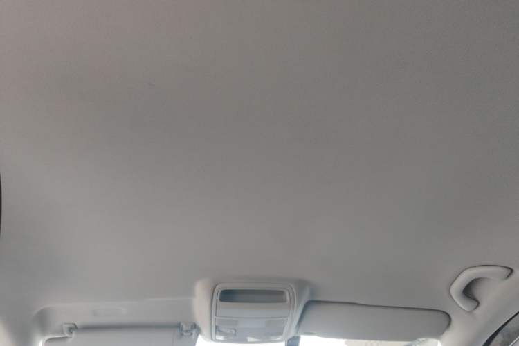 Used Volkswagen Golf 2012 1.6L Automatic Fashion Model Headliner