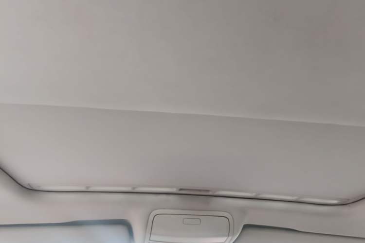 Used Volkswagen Golf 2012 1.6L Automatic Comfort Model Headliner