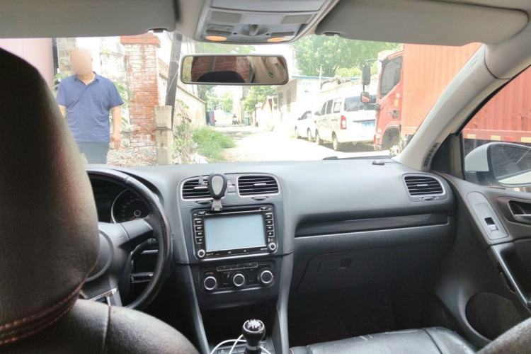 Used Volkswagen Golf 2012 1.6 Manual Comfort Edition Headliner