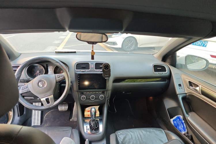Used Volkswagen Golf 2012 1.4TSI Luxury Convertible Edition Headliner