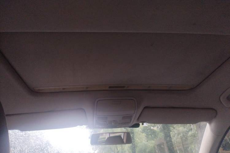 Used Volkswagen Golf 2012 1.6L Automatic Comfort Model Headliner