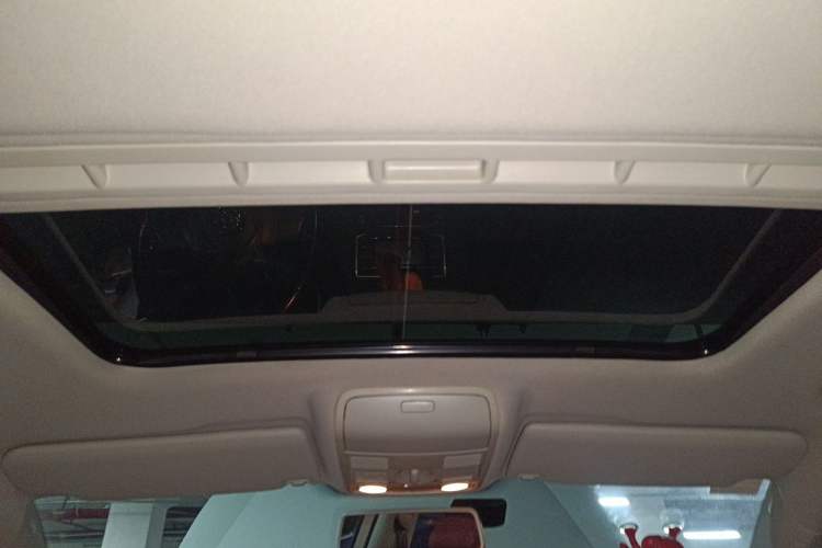 Used Volkswagen Golf 2012 1.6L Automatic Comfort Model Headliner