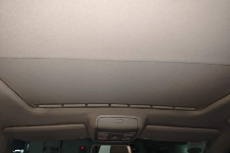 Used Volkswagen Golf 2012 1.6L Automatic Comfort Model Headliner