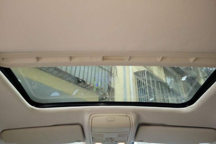 Used Volkswagen Golf 2012 1.6L Automatic Comfort Model Headliner