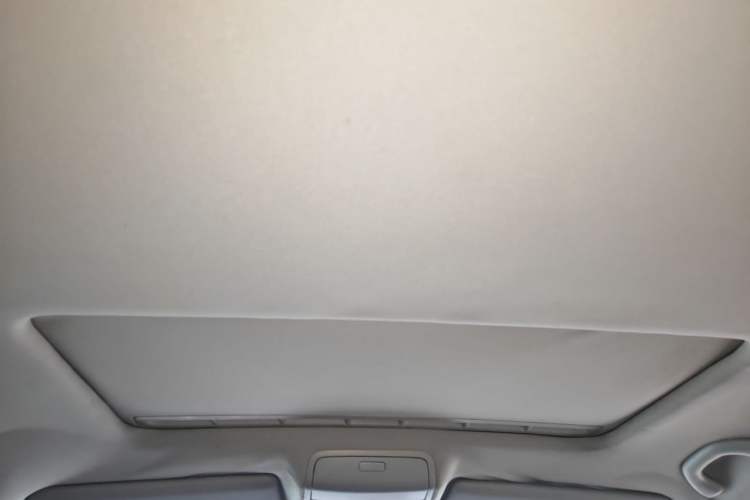 Used Volkswagen Golf 2012 1.6L Automatic Comfort Model Headliner