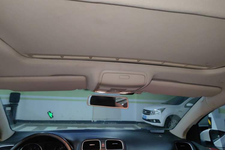 Used Volkswagen Golf 2012 1.4 TSI Automatic Comfort Edition Headliner