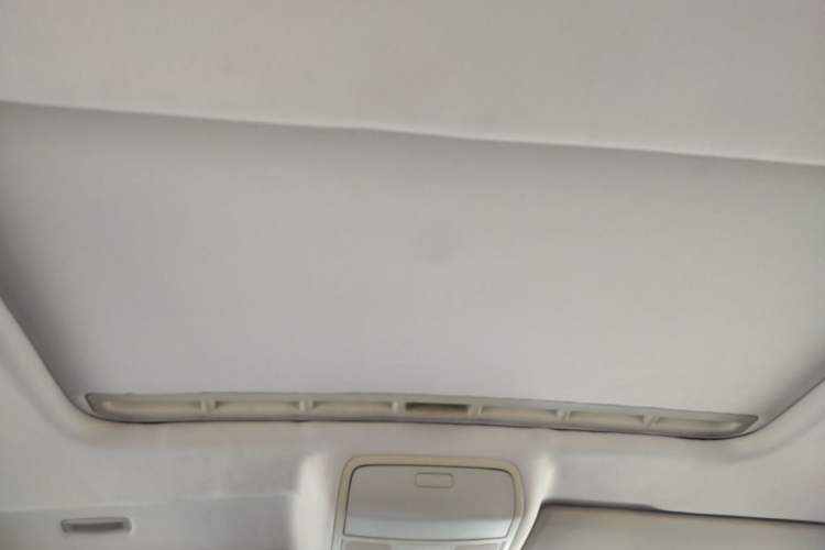 Used Volkswagen Golf 2012 1.6L Automatic Comfort Model Headliner