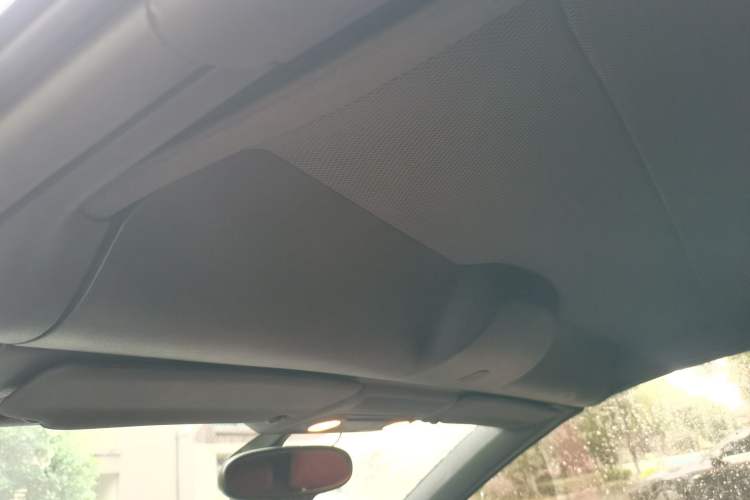 Used Volkswagen Golf 2012 1.4TSI Luxury Convertible Edition Headliner