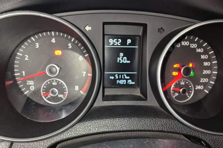 Used Volkswagen Golf 2012 1.4 TSI Automatic Comfort Edition Instrument Cluster